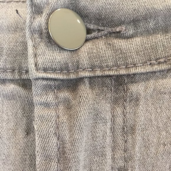 DG2 Diane Gilman Lt Grey BootCut Jean Sz 8 - Picture 4 of 7